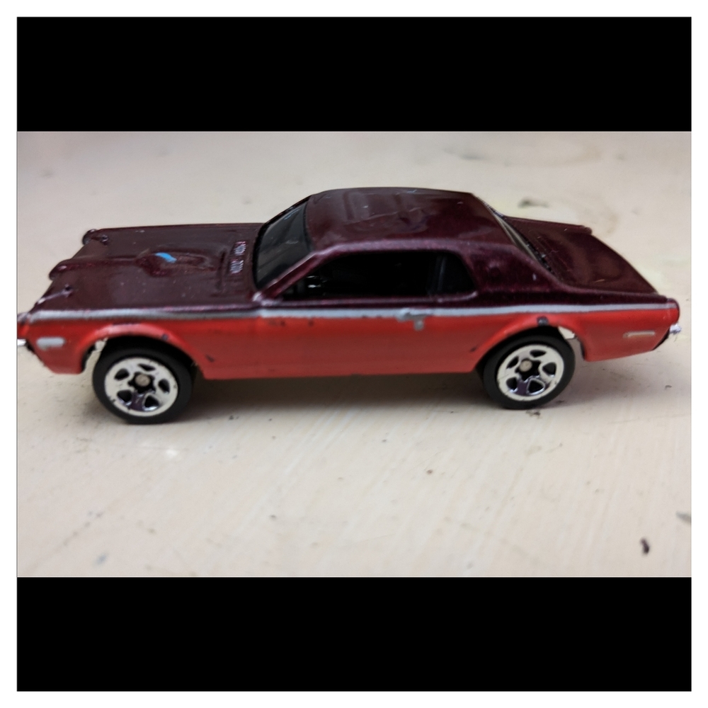 Vintage Hot Wheels 1968 Mercury Cougar 2005